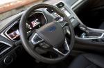 Ford Fusion Hybrid SE 2013 года
